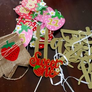 Berry First Birthday Decoration Set